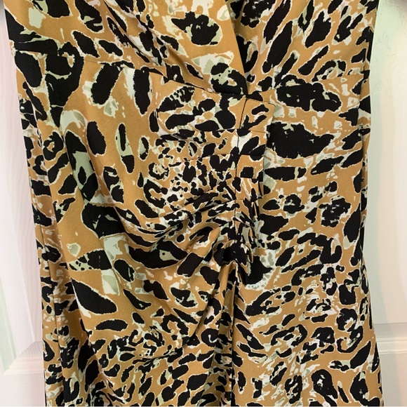 Topshop Leopard Print Wrap Dress, size 4 - Picture 7 of 11